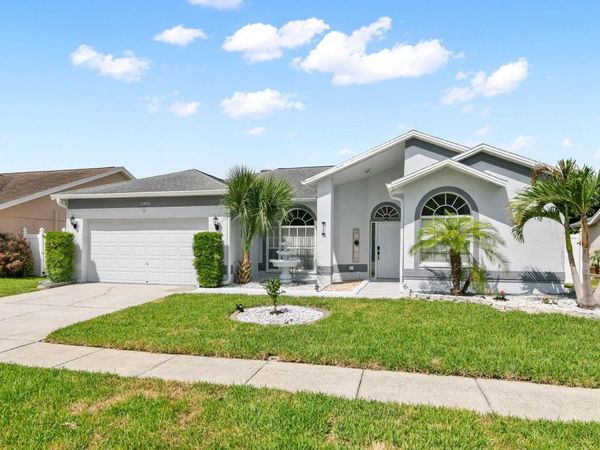 11426 ZENITH CIRCLE, TAMPA, FL 33635