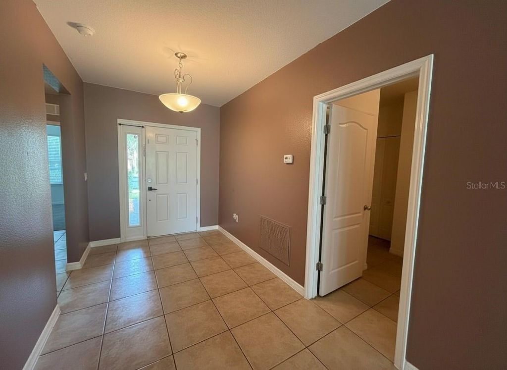 5909 Windsong Oak Drive, Leesburg, FL 34748 Photo
