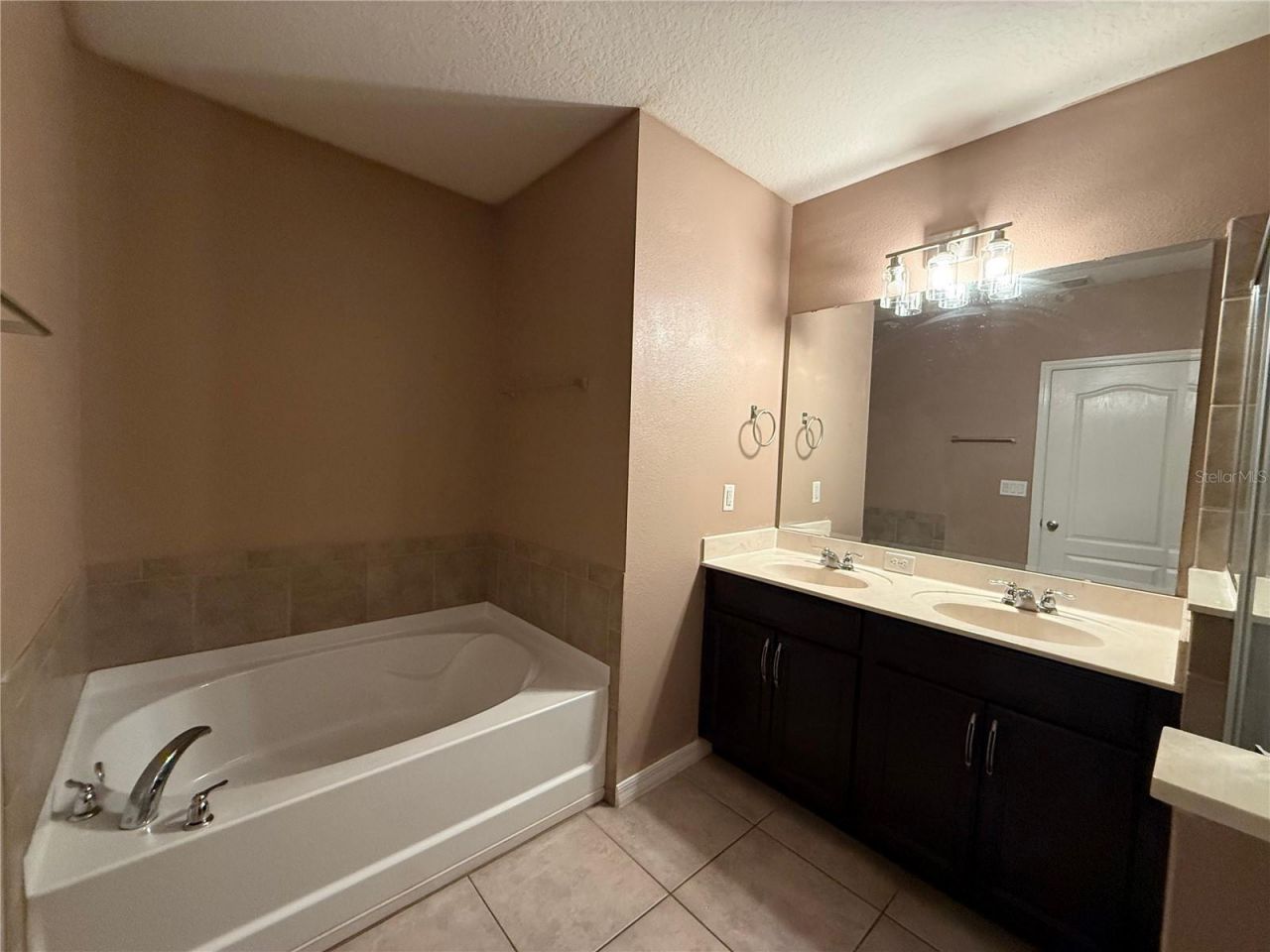 5909 Windsong Oak Drive, Leesburg, FL 34748 Photo