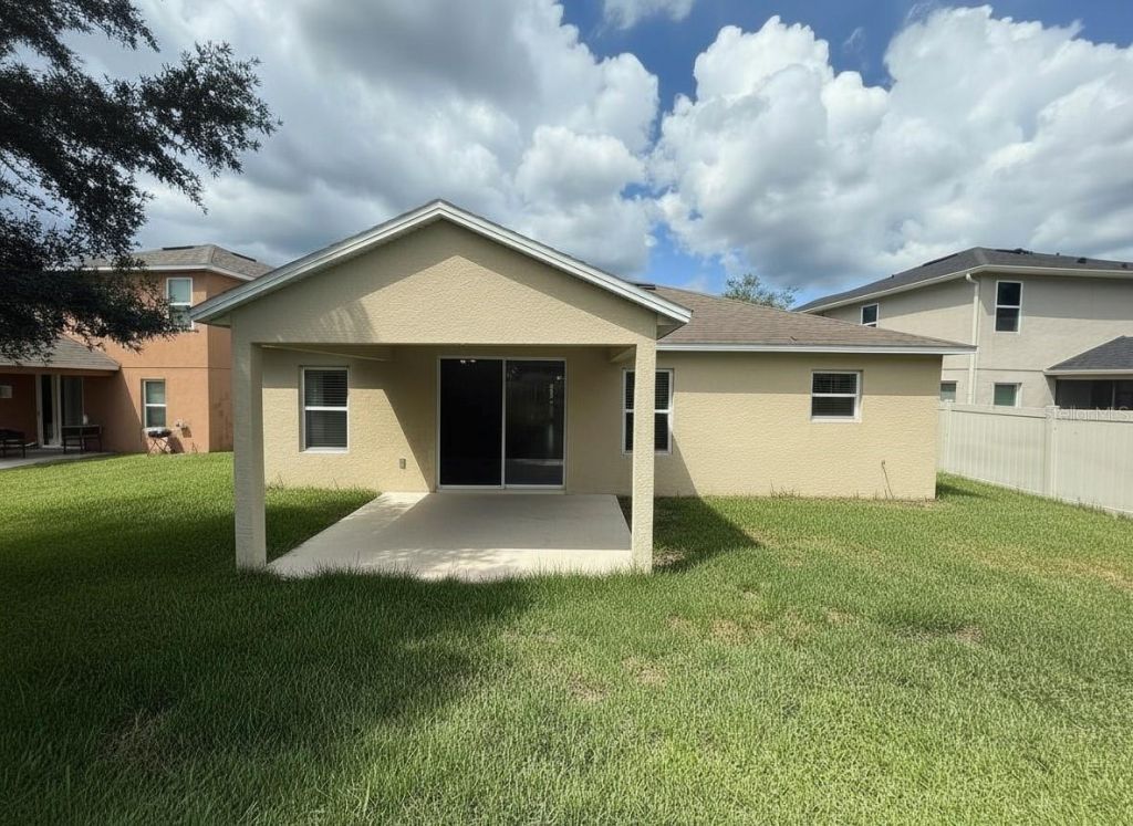 5909 Windsong Oak Drive, Leesburg, FL 34748 Photo