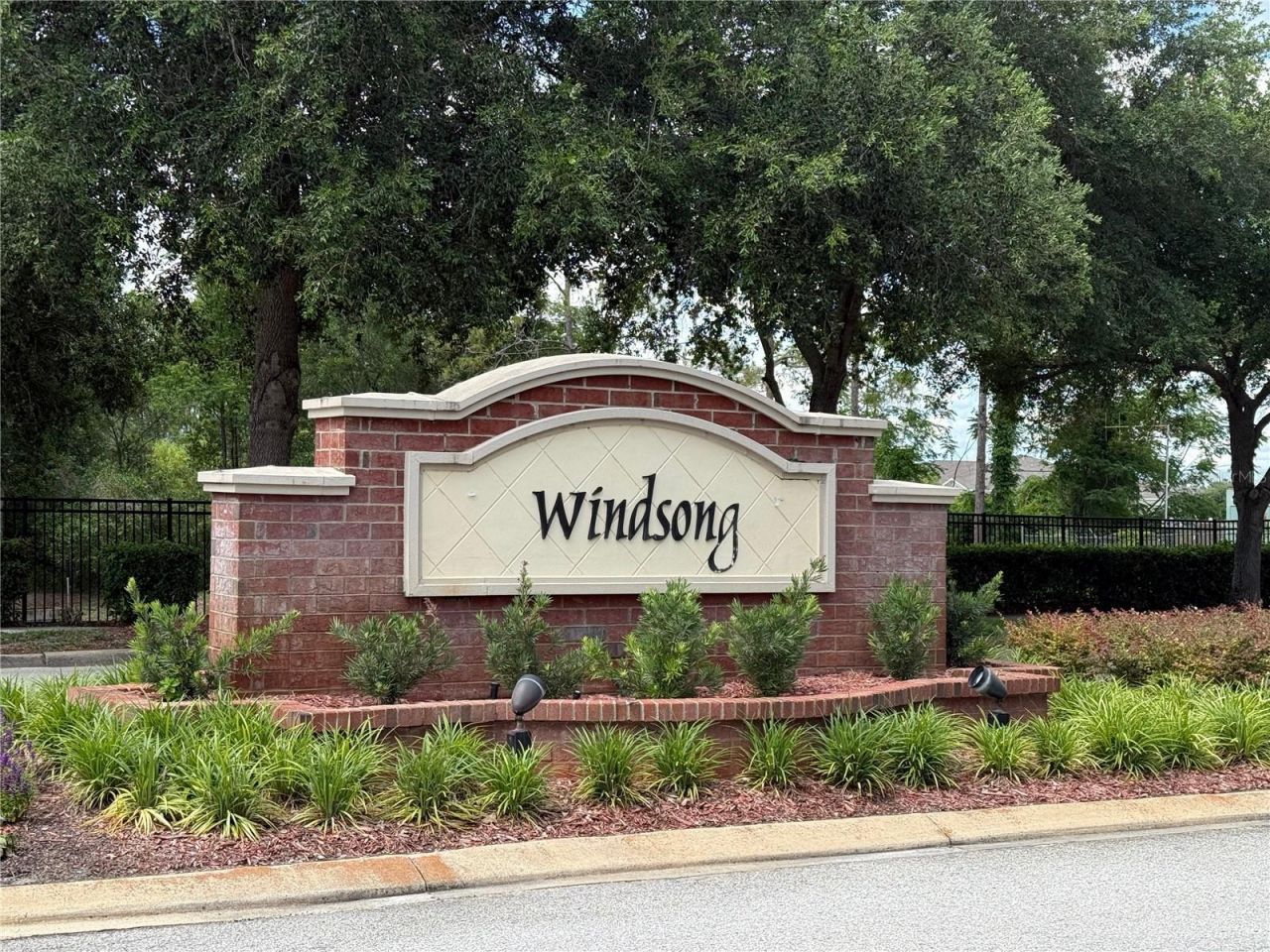 5909 Windsong Oak Drive, Leesburg, FL 34748 Photo