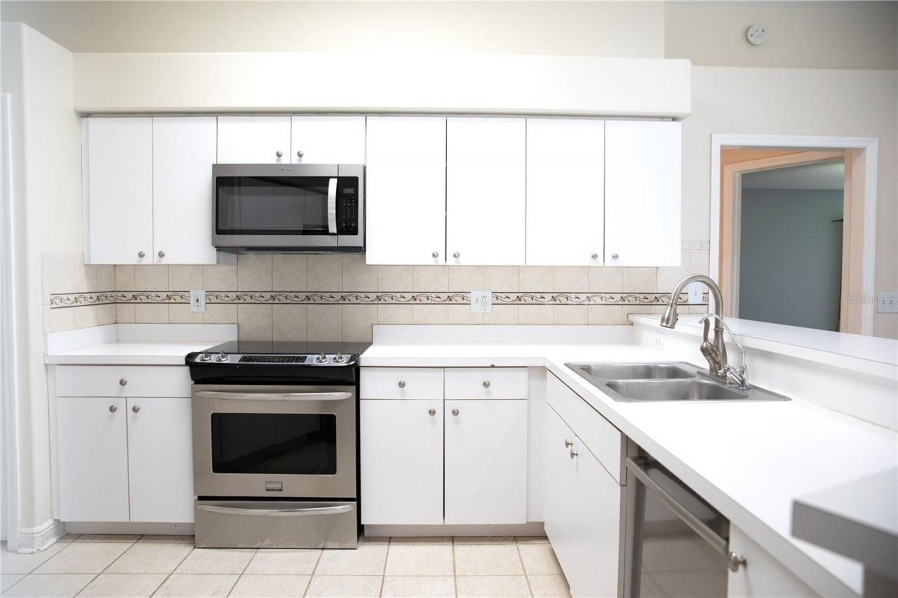 5622 Glencrest Boulevard, Tampa, FL 33625 Photo