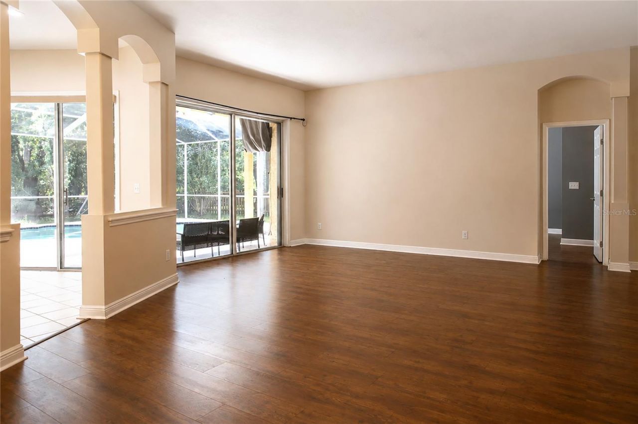 5622 Glencrest Boulevard, Tampa, FL 33625 Photo