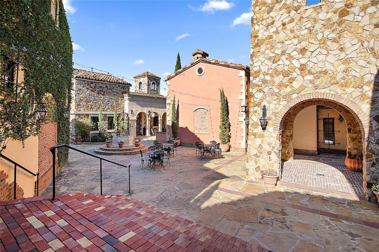 16049 Volterra Point, Montverde, FL 34756 Photo