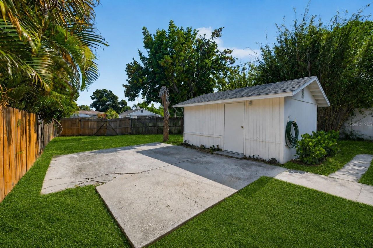 3030 10th Avenue N, Saint Petersburg, FL 33701 Photo