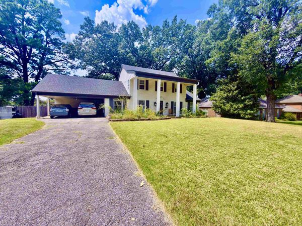 2121 ABERGELDIE DR, Memphis, TN 38119