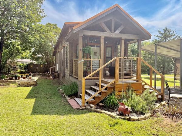 28 Arkansas Street, Pottsboro, TX 75076