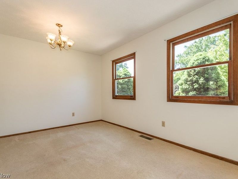 647 Robin Drive, Eastlake, OH 44095 Photo 20