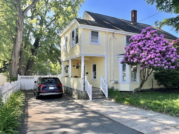16 Richardson, Unit 16, Winchester, MA 01890