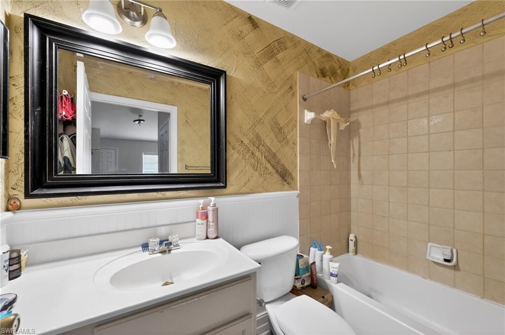 14885 Pleasant Bay Ln, Unit 201, Naples, FL 34119 Photo