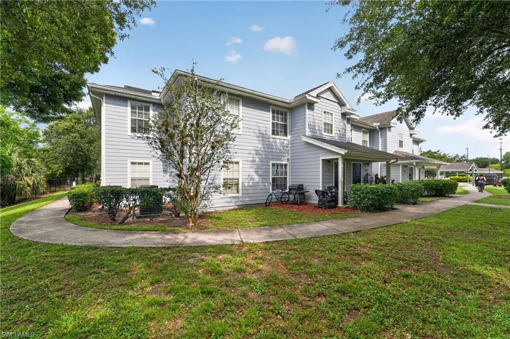 14885 Pleasant Bay Ln, Unit 201, Naples, FL 34119 Photo