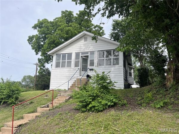 2618 Pearl Avenue , St Louis, MO 63139