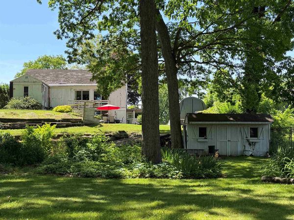 22907 State Road 120 Highway, Elkhart, IN 46516