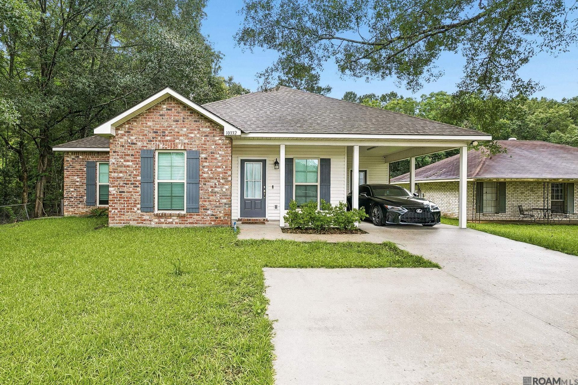10332 Cloudland Dr Central, LA 