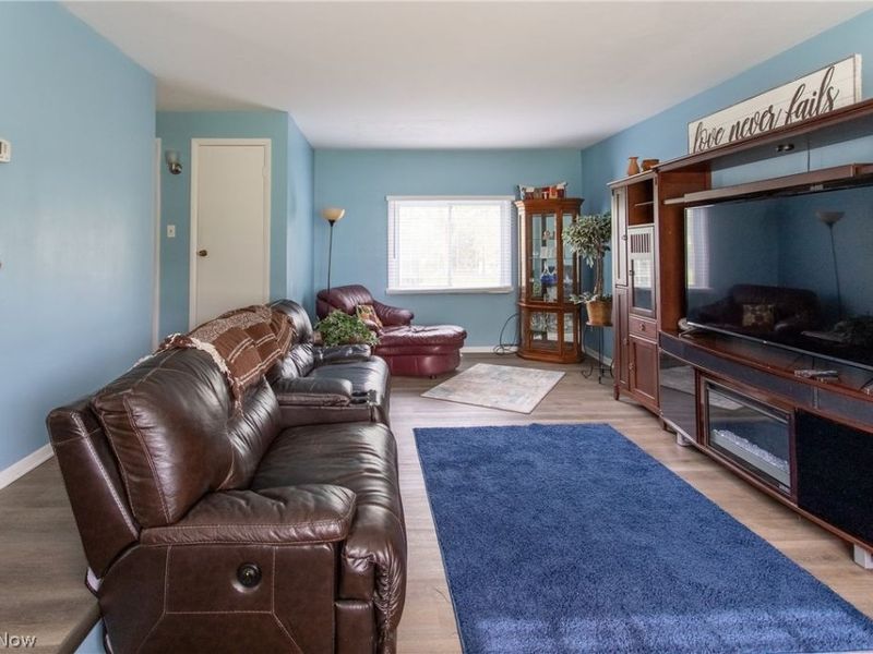 5411 Mardale Avenue, Bedford Heights, OH 44146 Photo 18