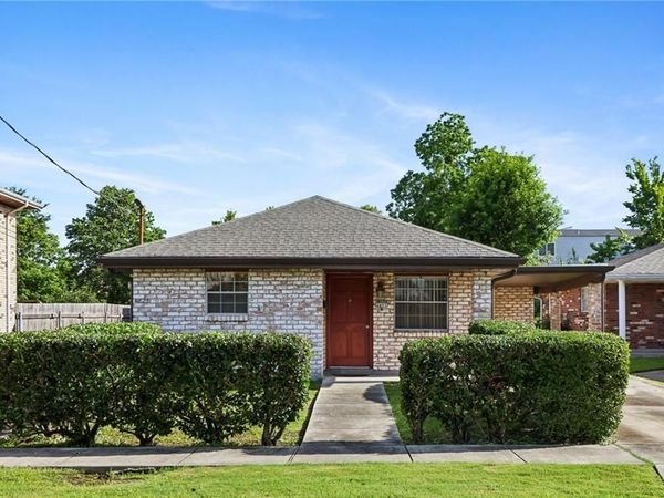 4821 23 ZENITH Street, Metairie, LA 70001