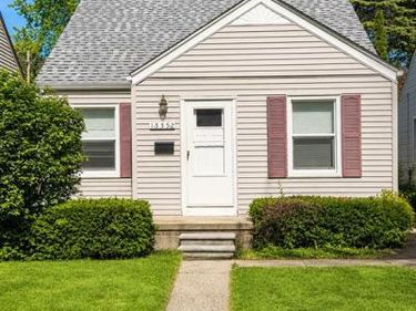15552 Woodworth Street, Redford Twp, MI 48239