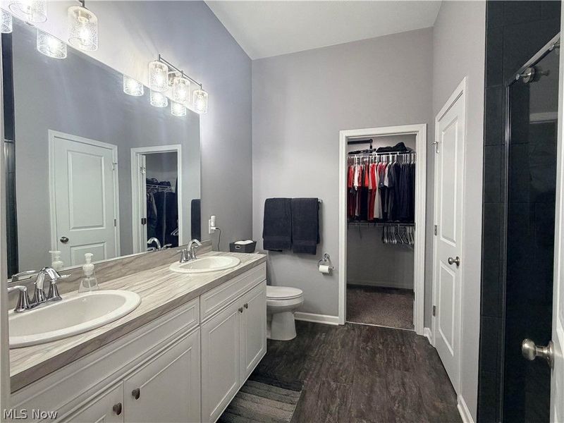996 Ashley Taylor Court, Wadsworth, OH 44281 Photo 11