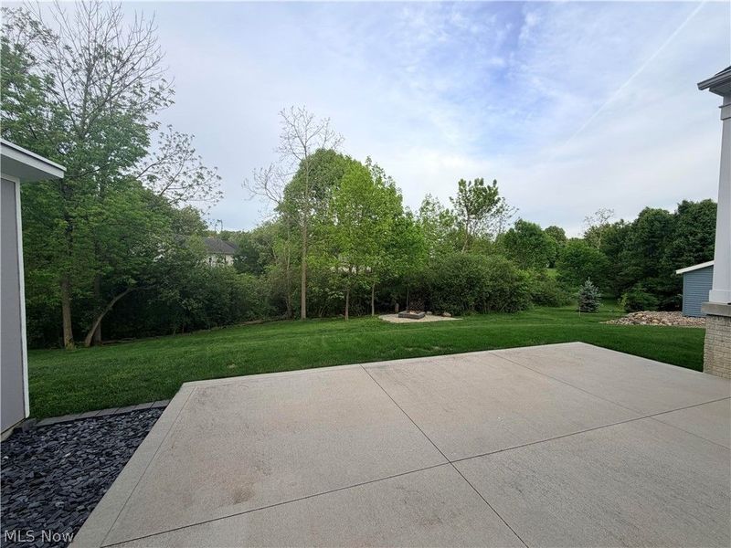 996 Ashley Taylor Court, Wadsworth, OH 44281 Photo 5