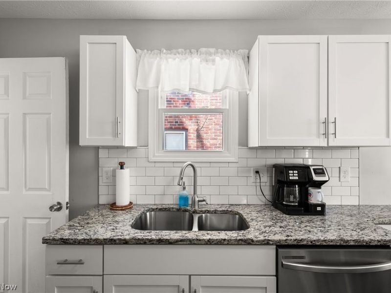 6215 Morningside Drive, Parma, OH 44129 Photo 18