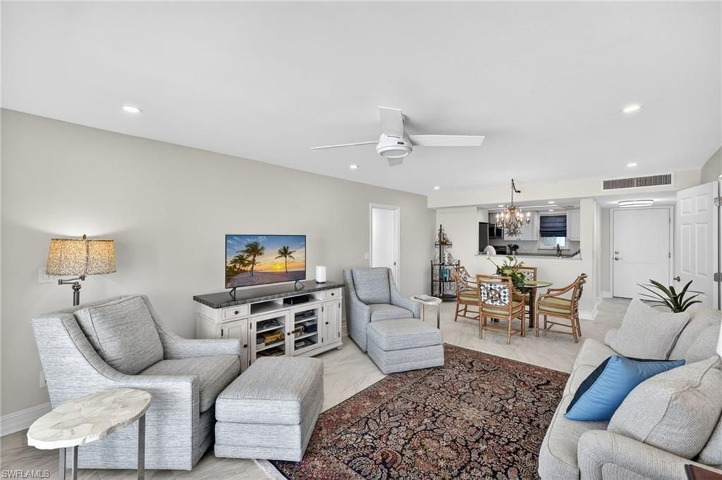 2560 Estero Blvd, Unit 5C, Fort Myers Beach, FL 33931 Photo
