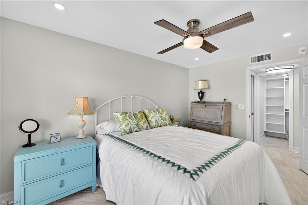 2560 Estero Blvd, Unit 5C, Fort Myers Beach, FL 33931 Photo