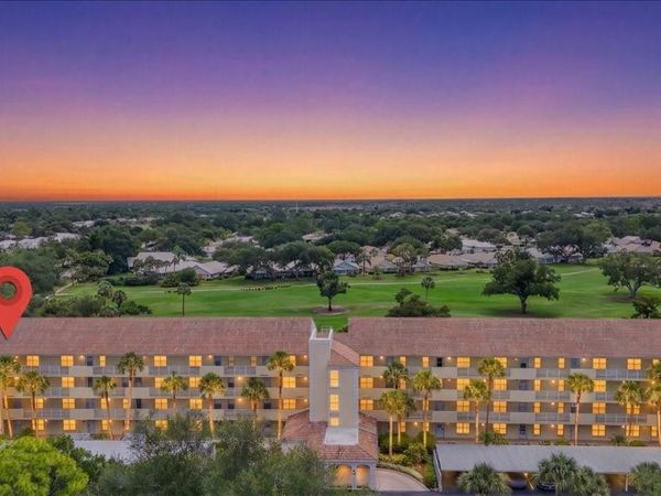 1040 WEXFORD BOULEVARD , Unit 1040, VENICE, FL 34293