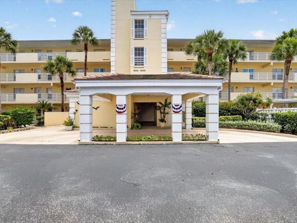 1040 WEXFORD BOULEVARD, Unit 1040, VENICE, FL 34293