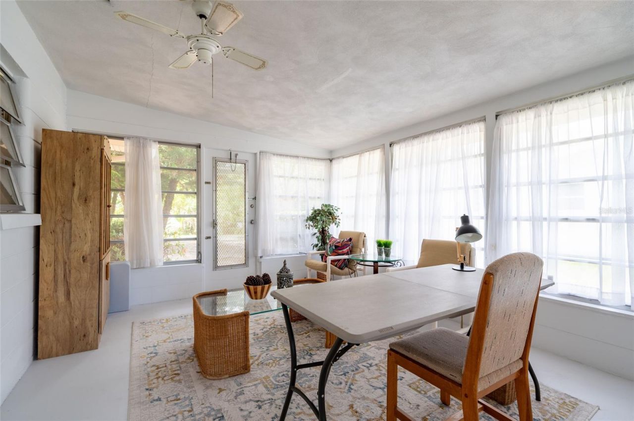 2215 Grove Street, Sarasota, FL 34239 Photo