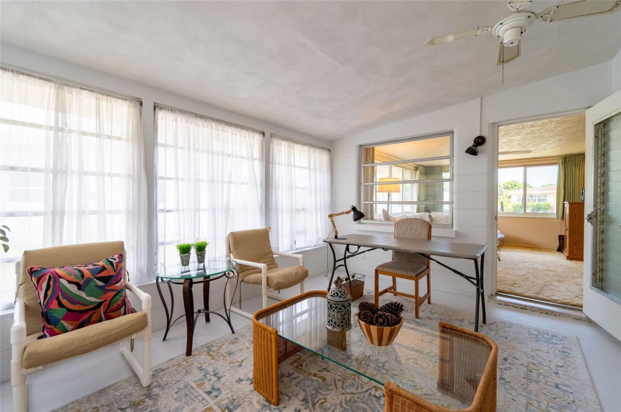 2215 Grove Street, Sarasota, FL 34239 Photo
