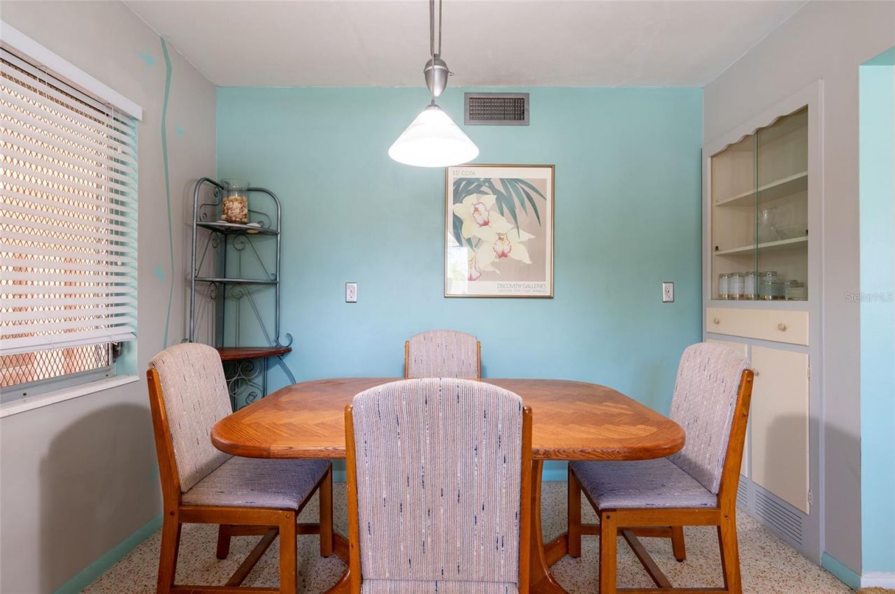 2215 Grove Street, Sarasota, FL 34239 Photo