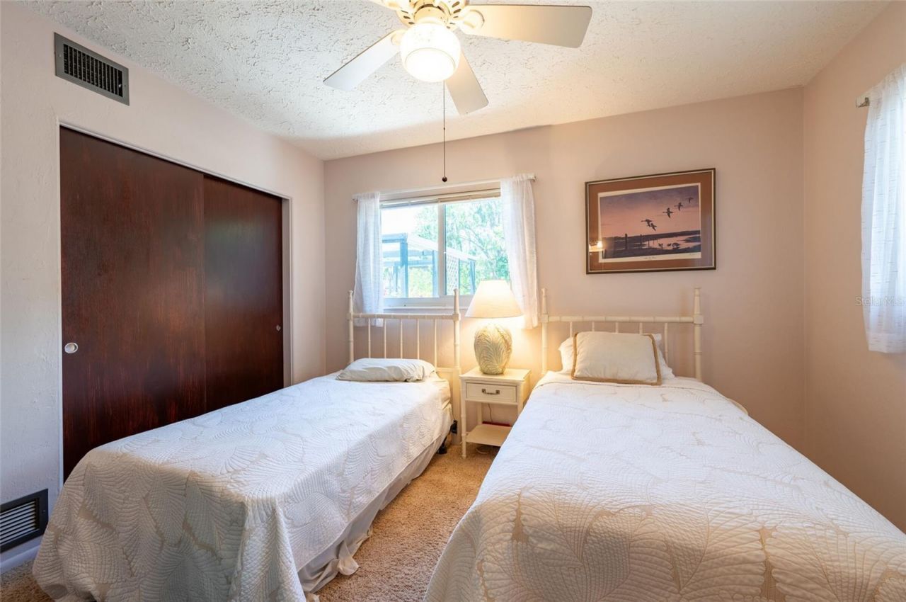 2215 Grove Street, Sarasota, FL 34239 Photo