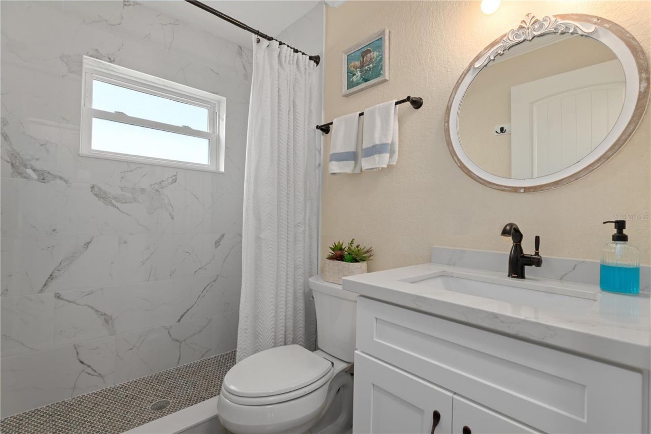 2221 N Kings Cove Point, Crystal River, FL 34429 Photo