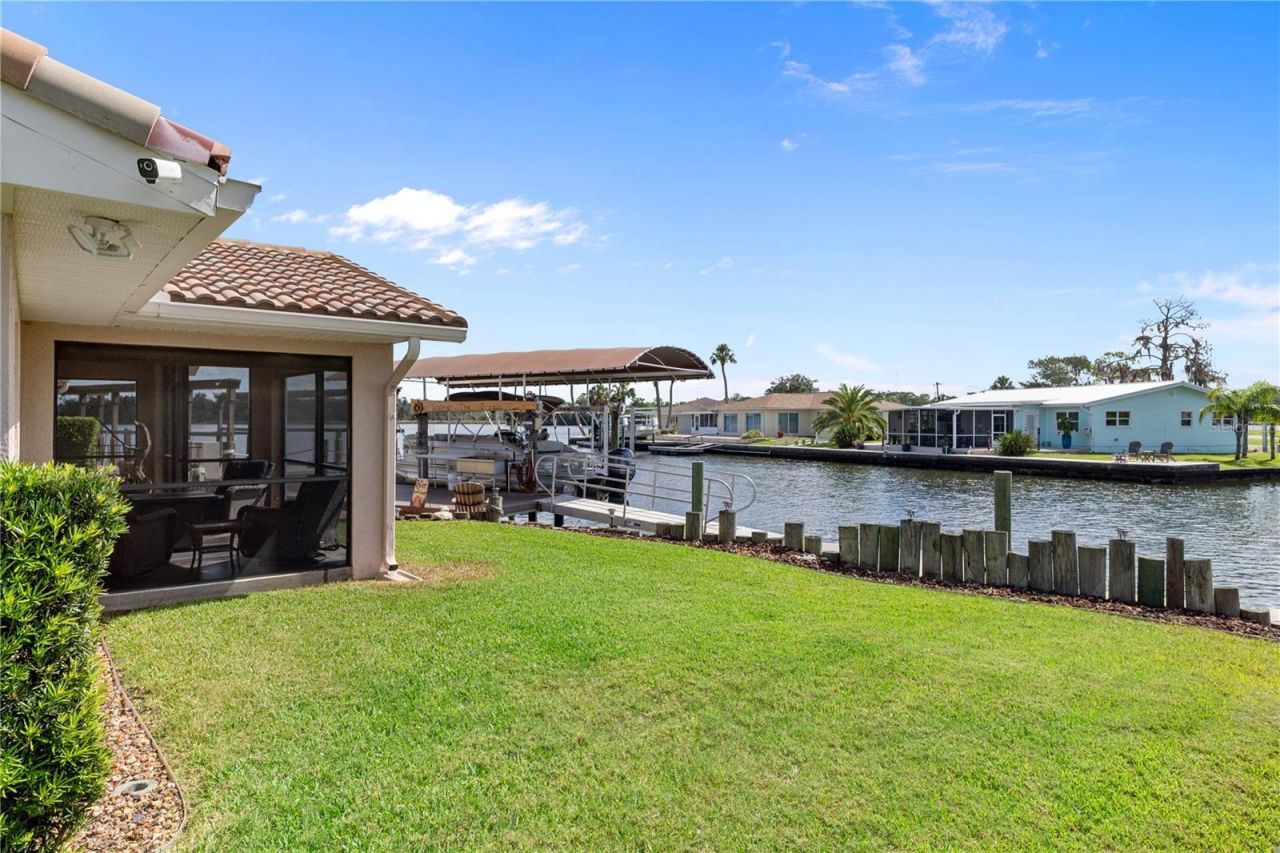 2221 N Kings Cove Point, Crystal River, FL 34429 Photo