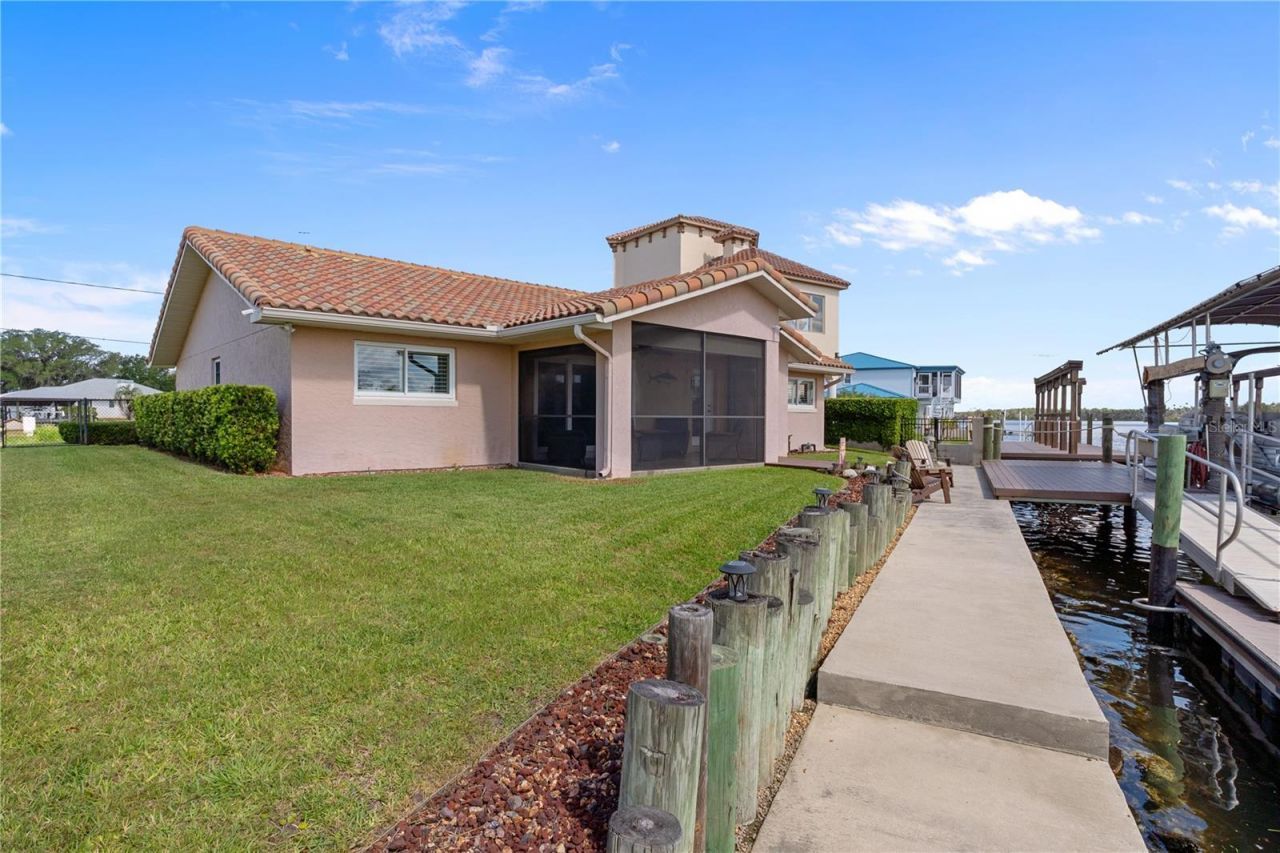 2221 N Kings Cove Point, Crystal River, FL 34429 Photo