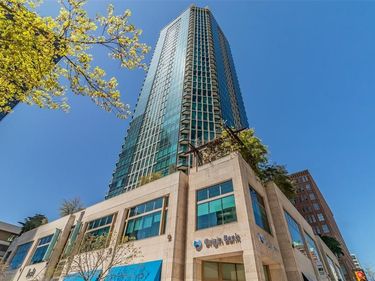 500 Throckmorton Street, Unit 2502, Fort Worth, TX 76102
