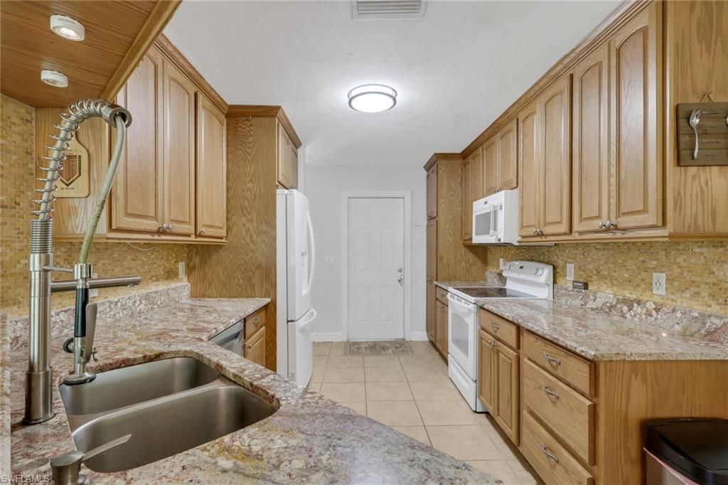 3425 29th Ave Sw, Naples, FL 34117 Photo
