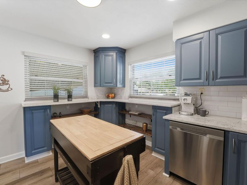 2257 Fishinger Road, Columbus, OH 43221 Photo 19