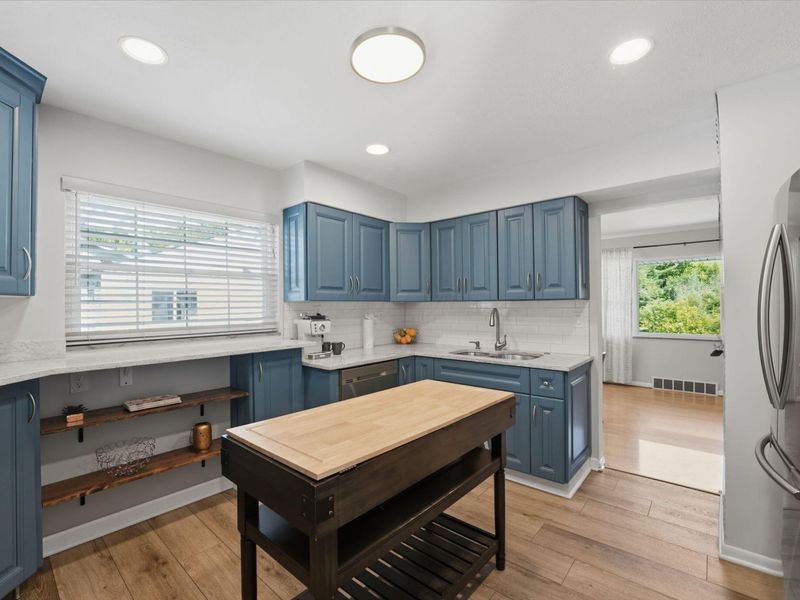 2257 Fishinger Road, Columbus, OH 43221 Photo 25