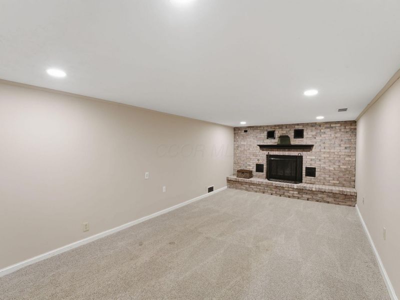 2257 Fishinger Road, Columbus, OH 43221 Photo 28