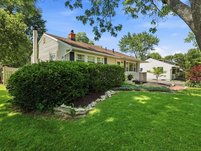 2257 Fishinger Road, Columbus, OH 43221 Photo 3