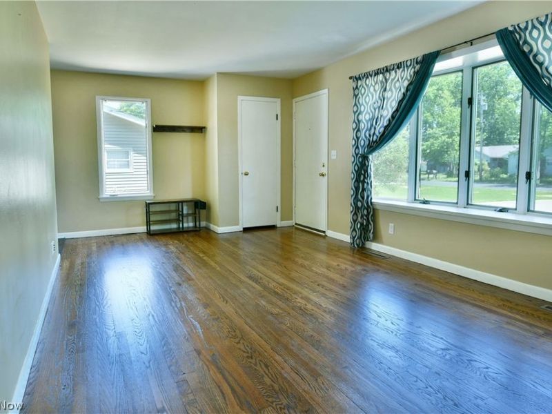 182 Shirley Lane NW, Warren, OH 44483 Photo 10