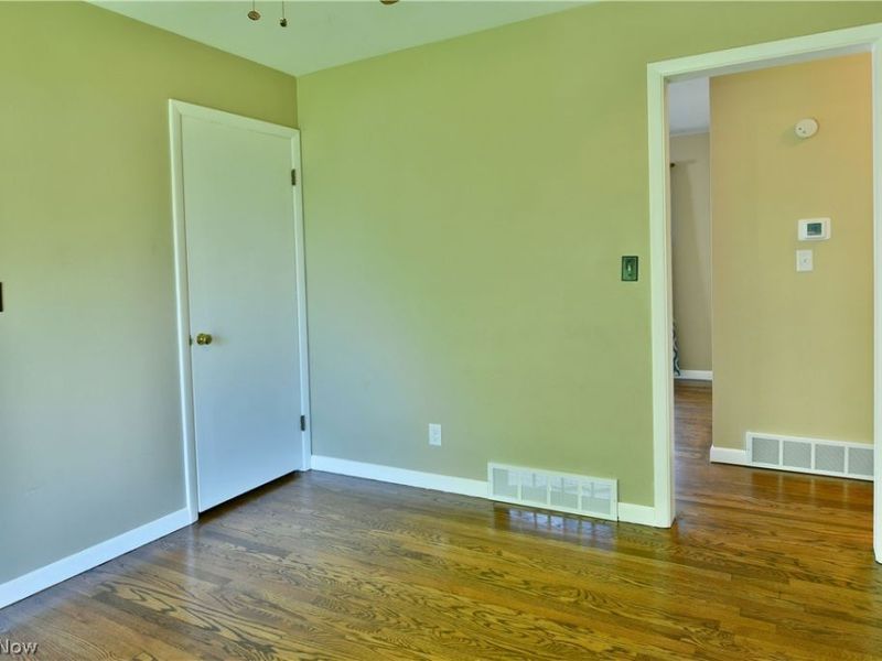 182 Shirley Lane NW, Warren, OH 44483 Photo 17