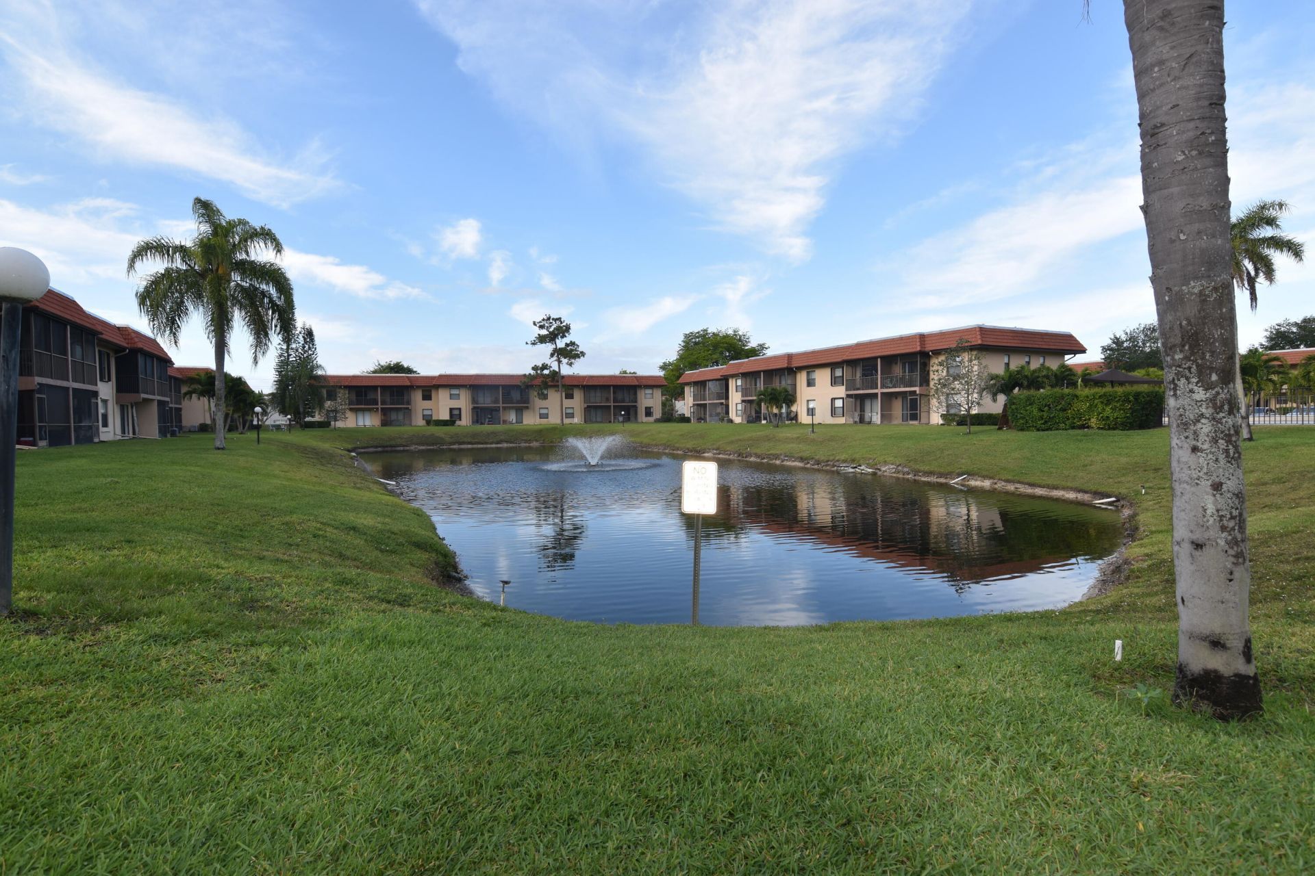 21895 Lake Forest Circle, Unit 102, Boca Raton, FL 33433 Photo
