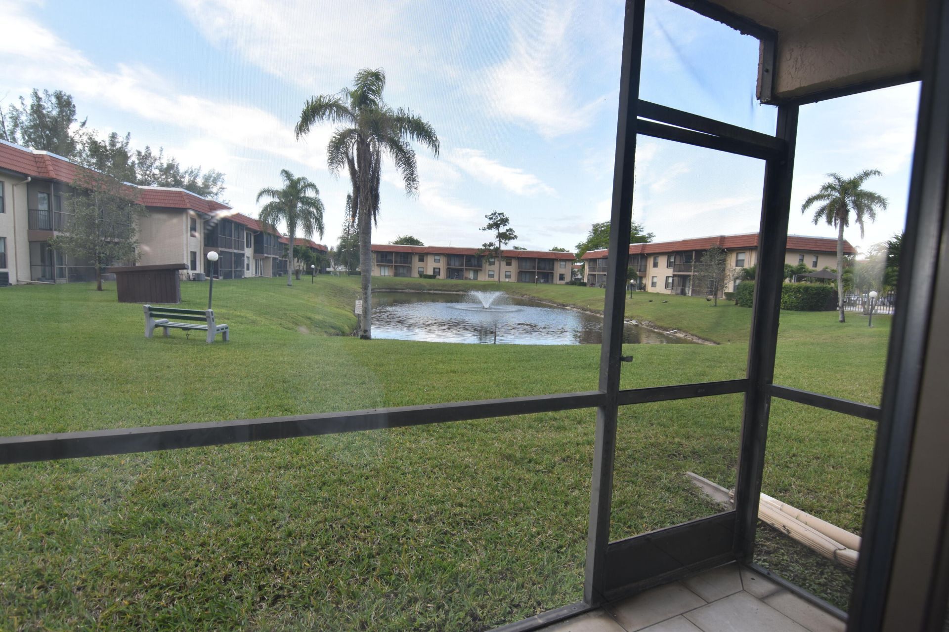 21895 Lake Forest Circle, Unit 102, Boca Raton, FL 33433 Photo