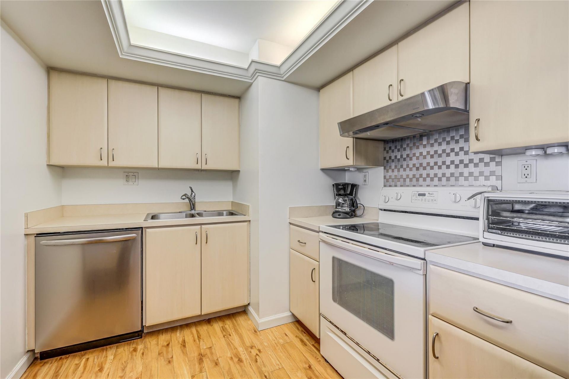 525 N Ocean Boulevard, Unit 1916, Pompano Beach, FL 33062 Photo
