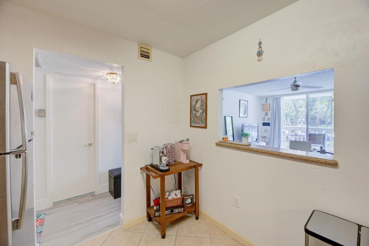 7081 Environ Boulevard, Unit 143, Lauderhill, FL 33319 Photo