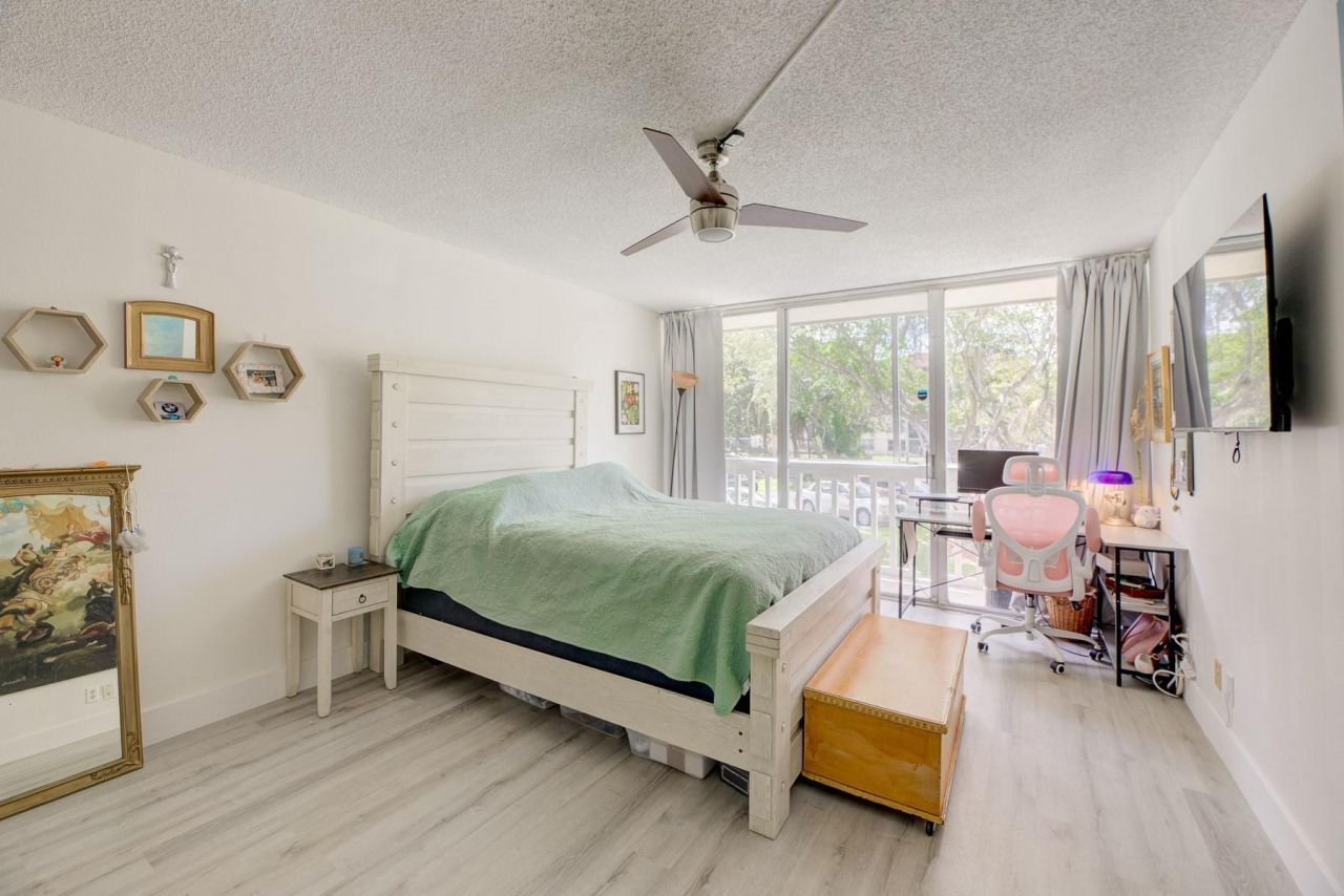 7081 Environ Boulevard, Unit 143, Lauderhill, FL 33319 Photo