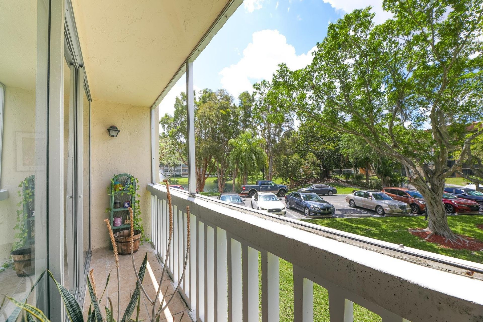 7081 Environ Boulevard, Unit 143, Lauderhill, FL 33319 Photo