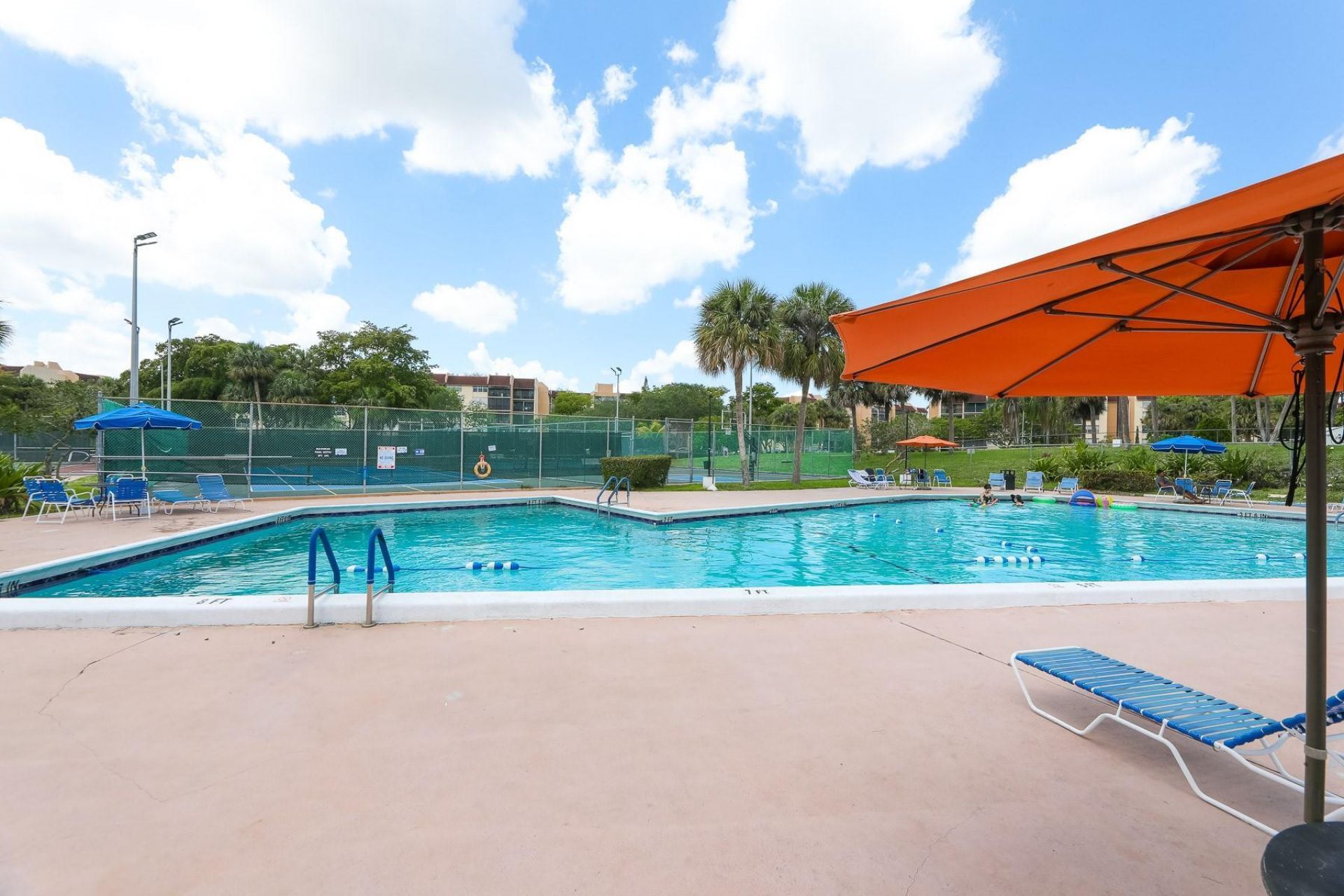 7081 Environ Boulevard, Unit 143, Lauderhill, FL 33319 Photo